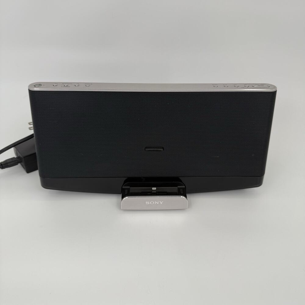 Sony RDP-XF300IPN Speaker Dock iPhone iPod FM Radio Bluetooth No Remote (Tested)
